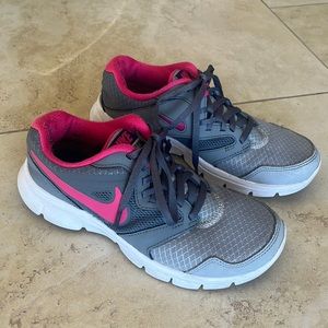 Nike Flex Experience Girls Shoes